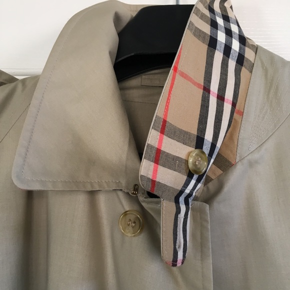 burberry mens rain coat